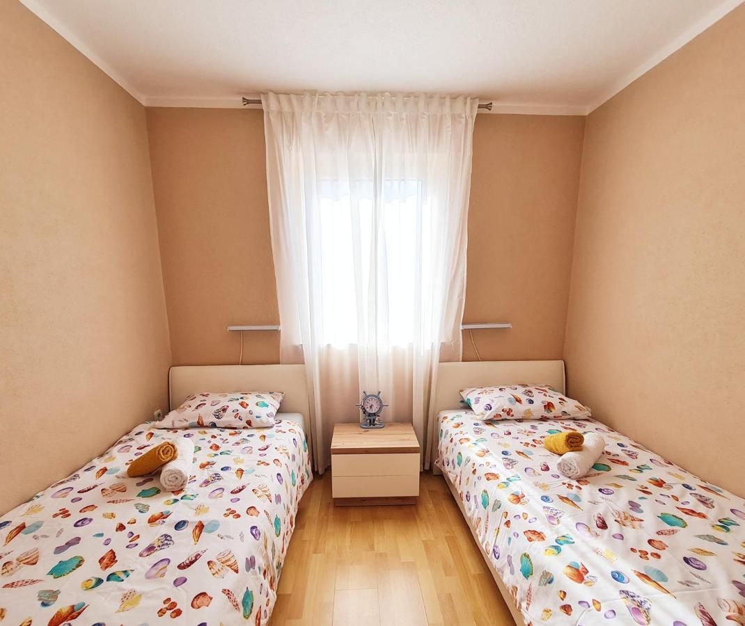 Bellistra Apartman Rabac - E Apartment Luaran gambar