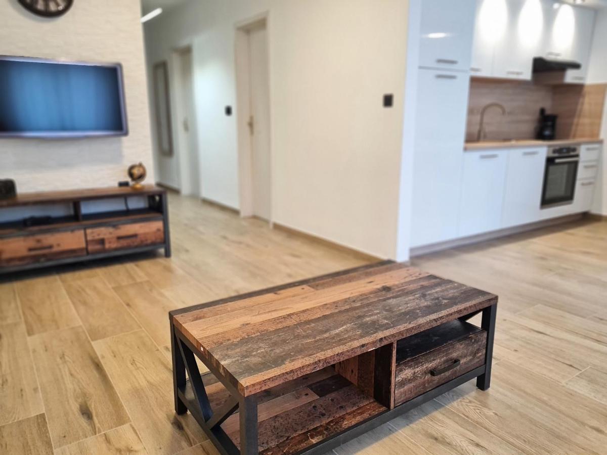 Bellistra Apartman Rabac - E Apartment Luaran gambar